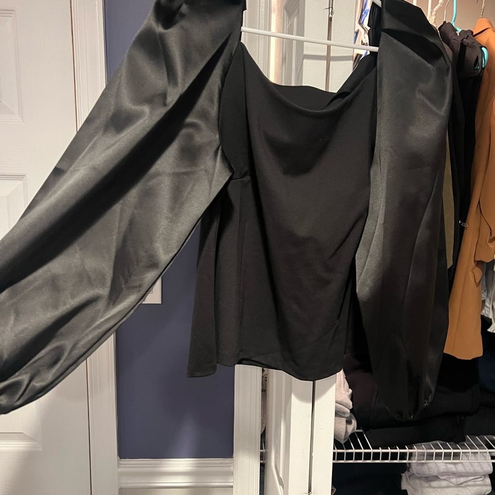 Loft Elegant Black Blouse